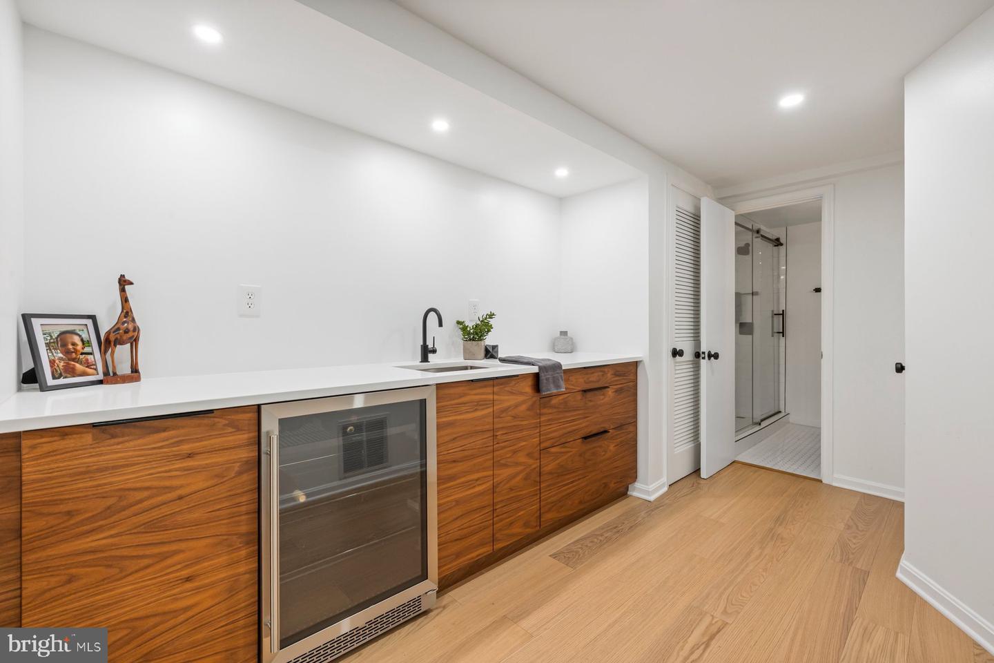 4100 Spruell Dr, Kensington, MD 20895 &mdash; Photo 15